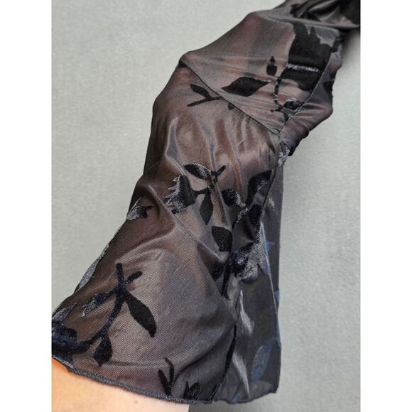 Hello Molly Size 8 Large Black Velvet Ruched Mini Dress Deep V Neck Bell Sleeves - Picture 4 of 11